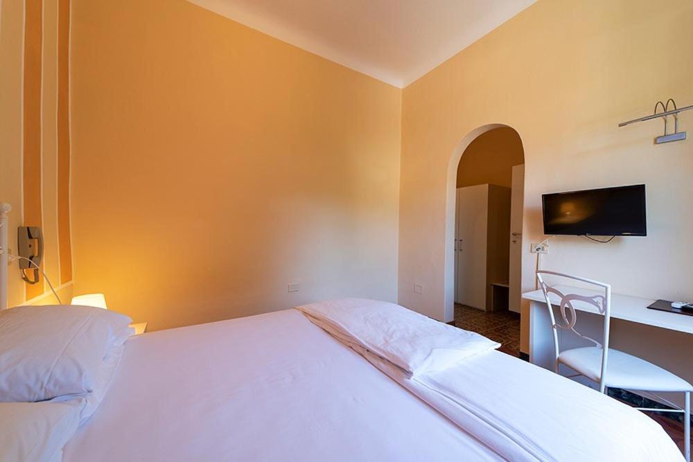 Hotel Casa Lupi Marciana Marina  Exteriör bild